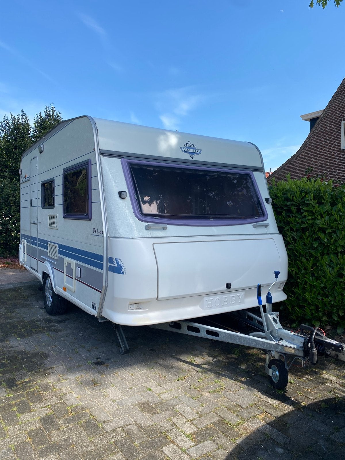 Hobby de Luxe 400 SB bouwjaar 1997, Caravans en Kamperen, Caravans, Hobby, Omvormbare zithoek, Treinzit, 750 - 1000 kg