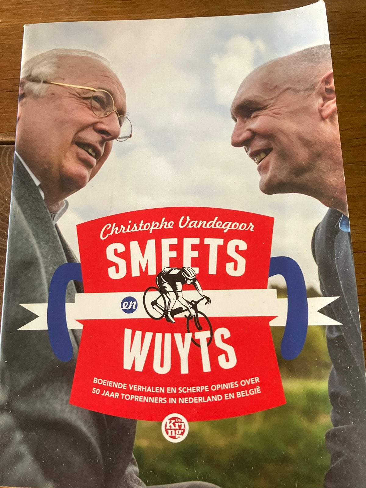 Smeets en Wuyts: Boeiende verhalen over 50 jaar toprenners, Ophalen of Verzenden, Zo goed als nieuw, Lopen en Fietsen