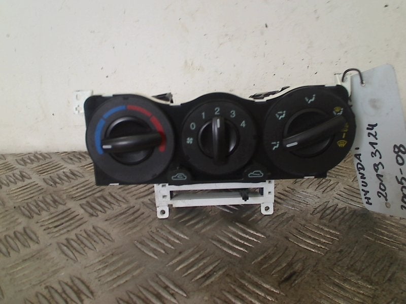 Bedieningspaneel Verwarming Hyundai Getz (2003-09/2005-09), Auto-onderdelen, Hyundai Motor Deutschland GmbH, Gebruikt, Hyundai