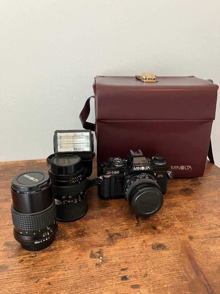 Minolta X700 met lenzen en tas, Ophalen of Verzenden, Gebruikt, Spiegelreflex, Minolta