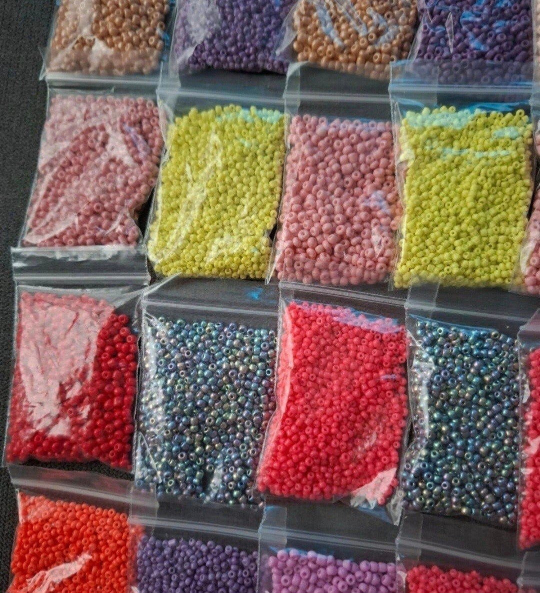 partij 2,3 mm glaskralen rocailles 600 gram pakket kralen, Kraal, -, -, Nieuw
