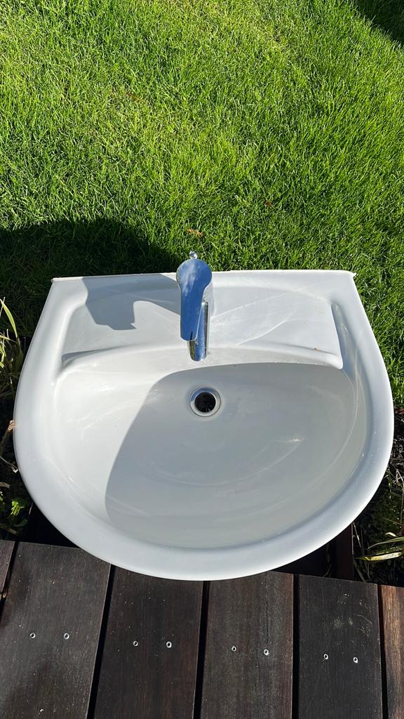 Nette Villeroy & Boch O.Novo Wastafel, Ophalen, Wastafel