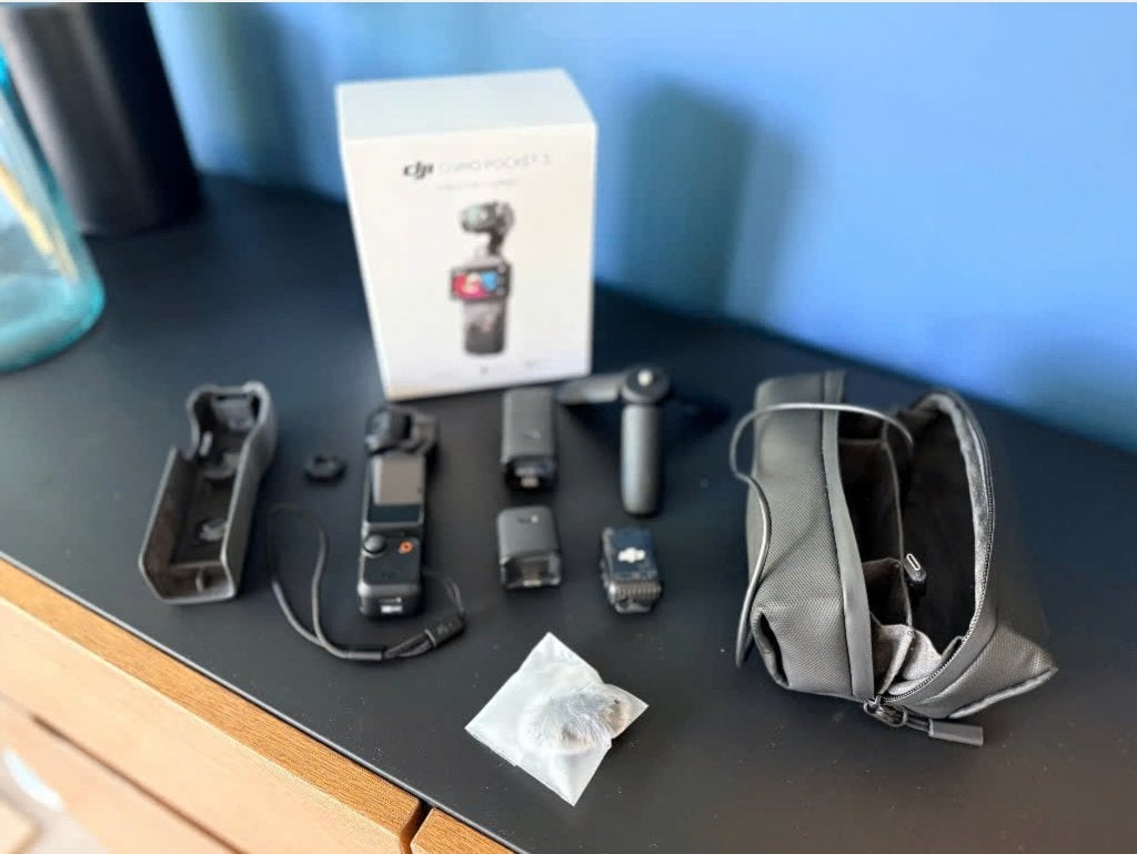 DJI osmo pocket dji 3 + refresh 1 jaar - week oud, Minder dan 8x, Zo goed als nieuw, Externe microfoon, Geheugenkaart