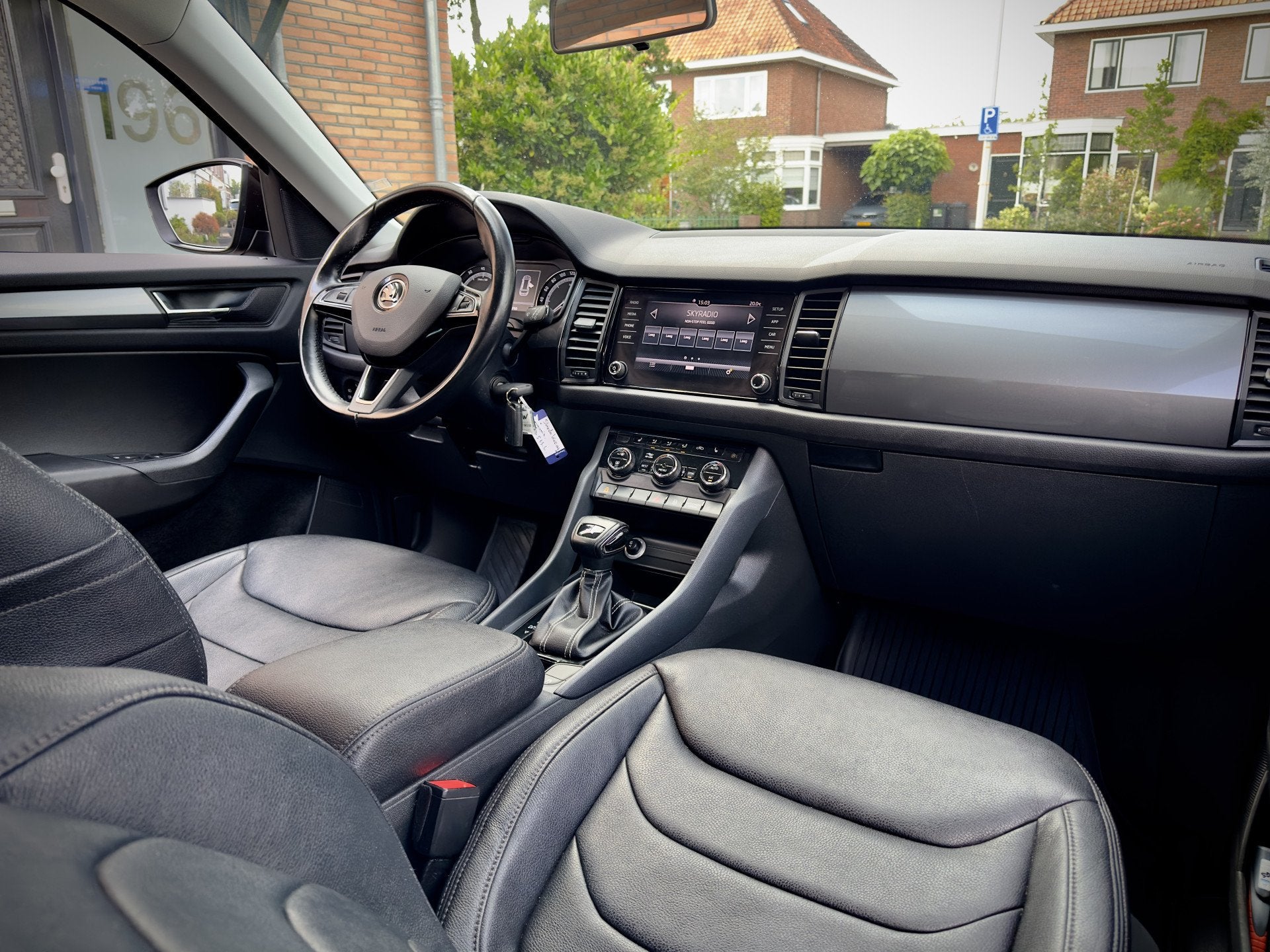 Skoda Kodiaq 1.4 TSI AUT 7PERSOONS VOL-LEDER NAVI CAMERA APP, Auto's, 7 stoelen, Leder, 1395 cc, Kodiaq
