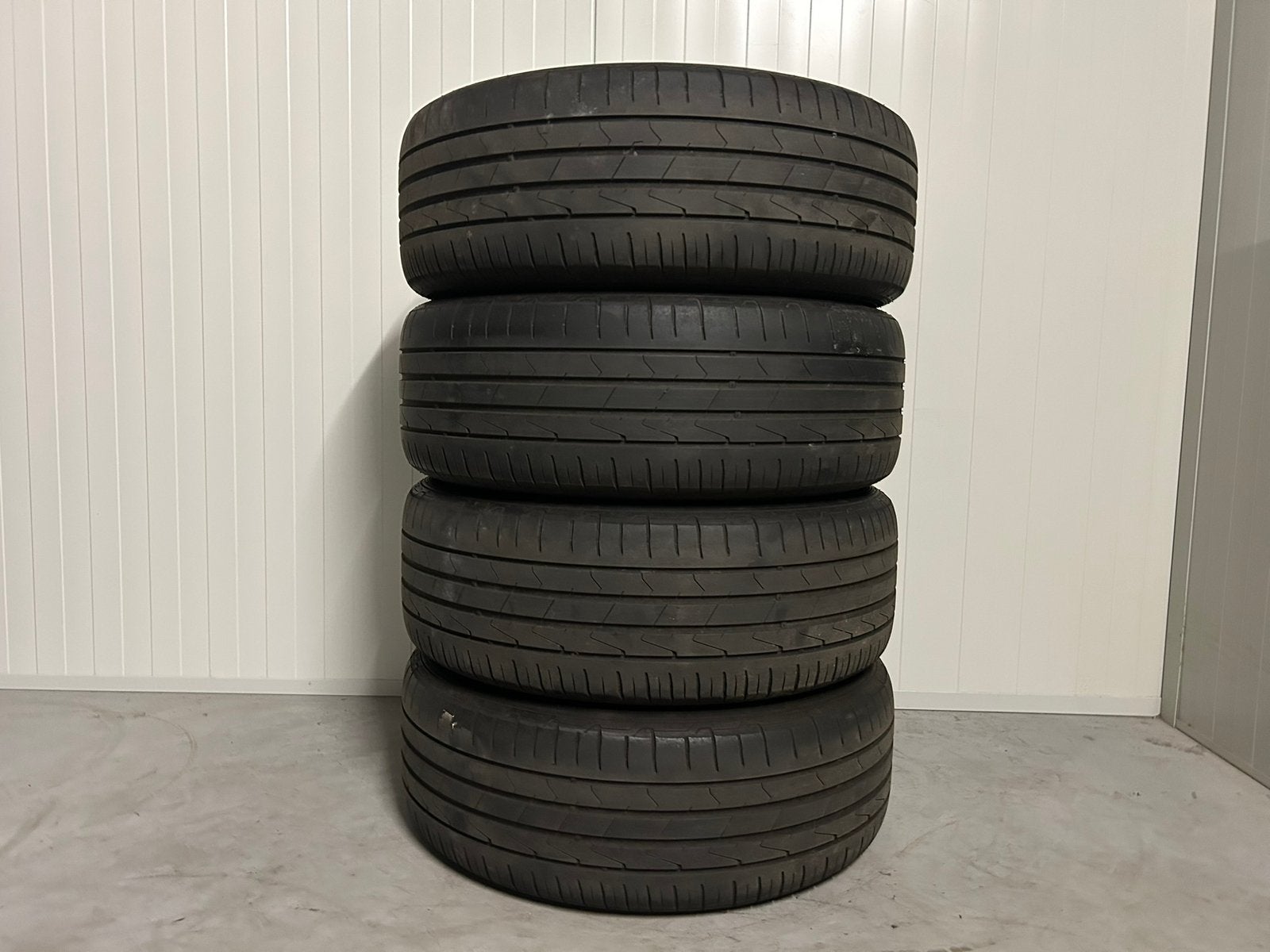 Originele VW T-Roc Passat 17 inch Valencia Hankook zomer, Ophalen, Banden en Velgen, 17 inch, VW