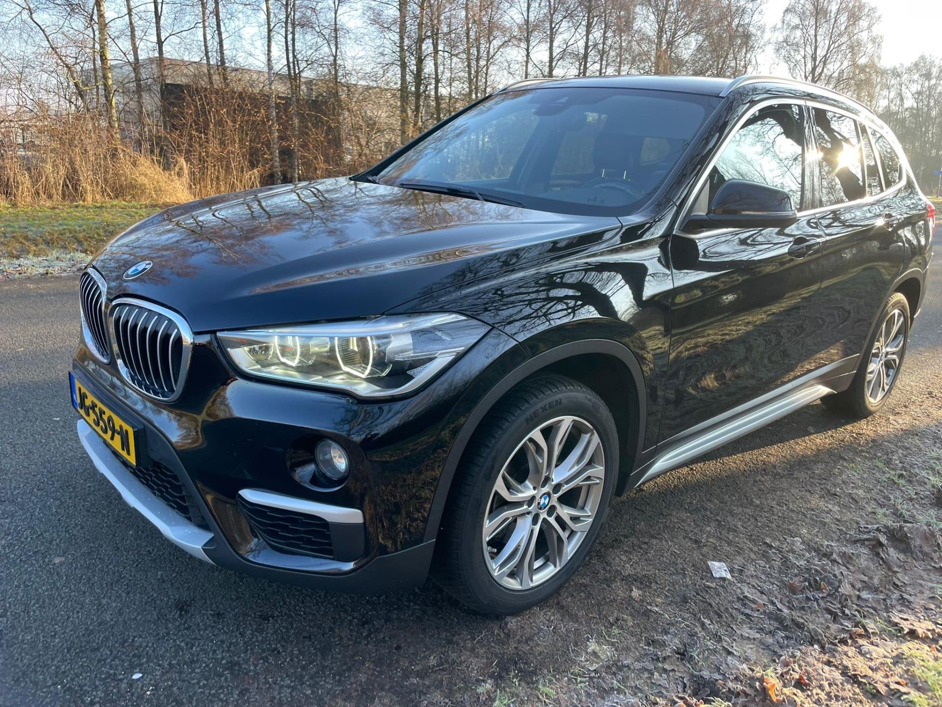 BMW X1 SDrive16d Corporate Lease xLine, Auto's, Gebruikt, Euro 6, Zwart, Origineel Nederlands