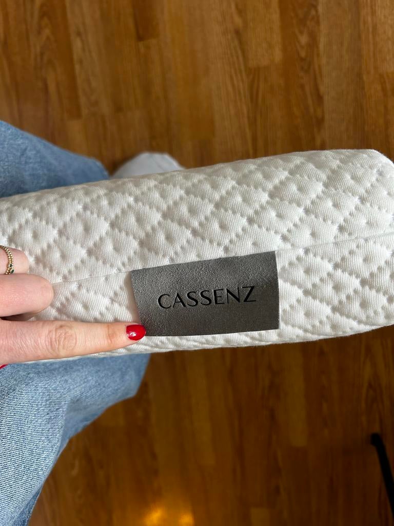 Casenz kussen Monaco 11 cm medium, Ophalen of Verzenden, Zo goed als nieuw, Wit, Rechthoekig