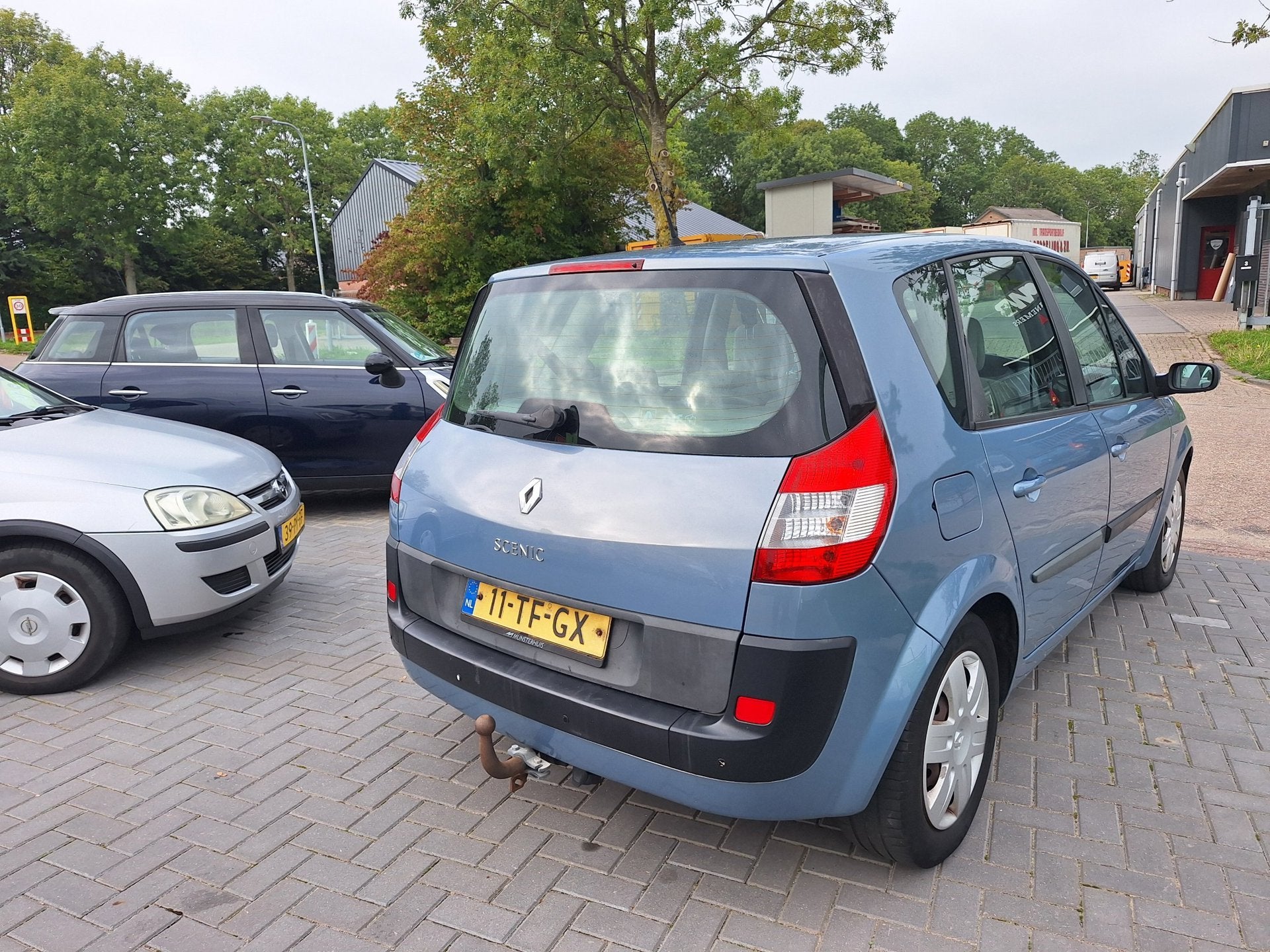 Renault Scénic 2.0-16V Business Line / Goede auto / APK sep, Auto's, 1998 cc, 135 pk, Gebruikt, 4 cilinders