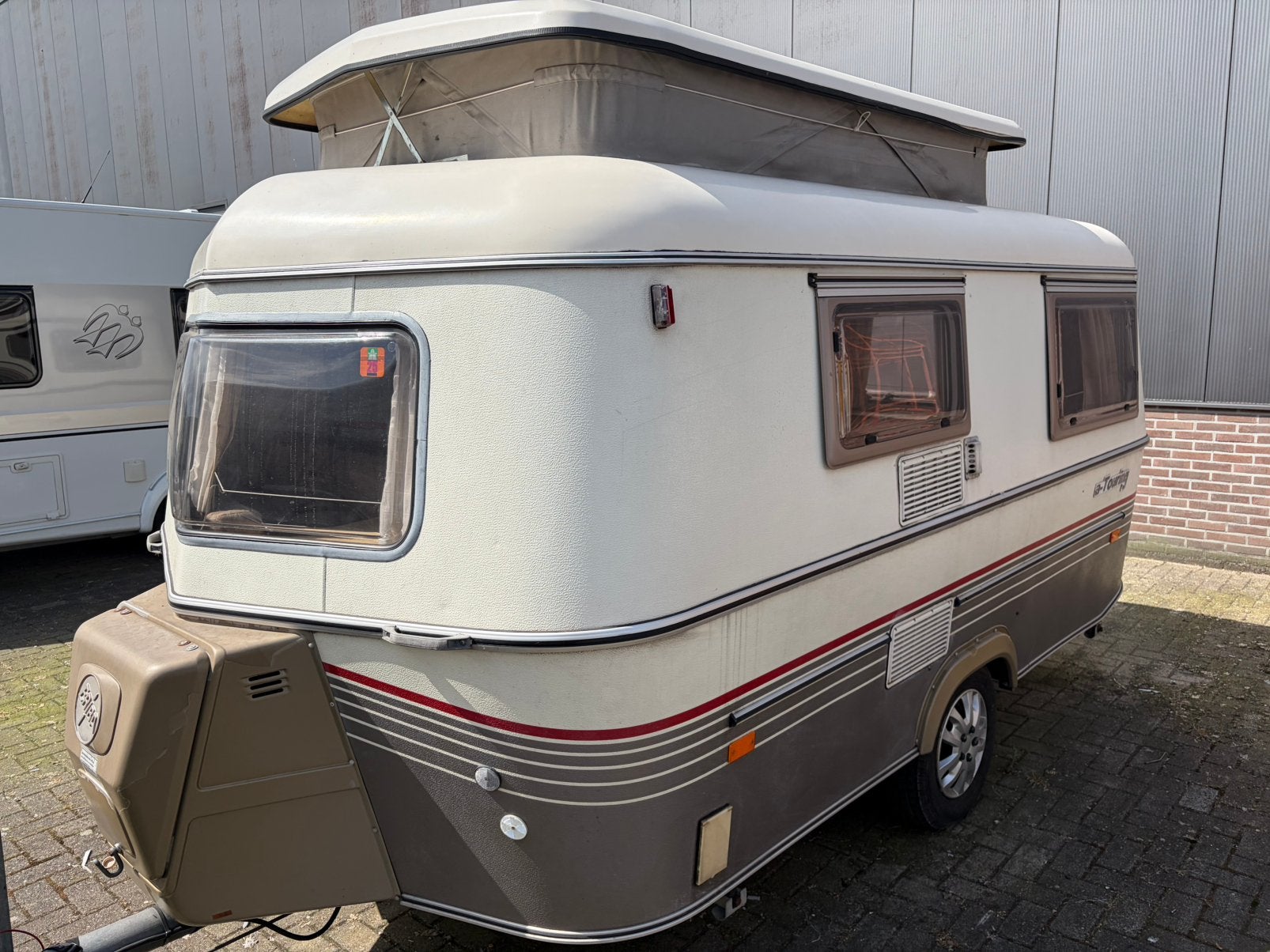 ERIBA TRITON 410 ( TRITON BS ) 1992, Caravans en Kamperen, Caravans, Bedrijf, Tot en met 3, 4 tot 5 meter, 500 - 750 kg