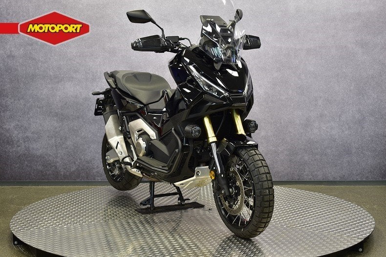 Honda X ADV (bj 2025), Info@motoportwormerveer.nl, Scooter, Honda Motor Europe, Crystal Bldng B-Unit B11.2 Rivium Blv200
2909 LK  Capelle aan den IJsel, NL