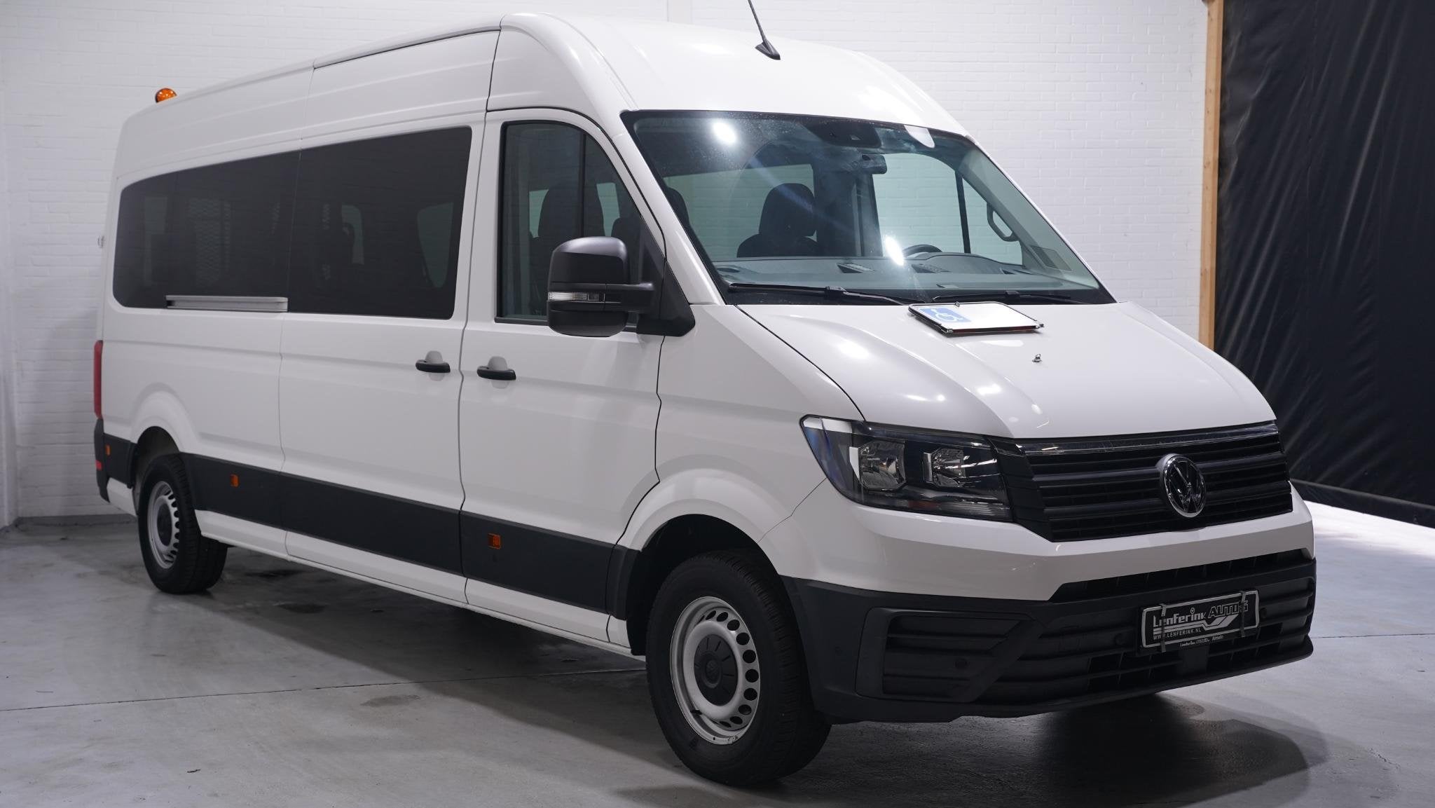 Volkswagen Crafter 2.0 TDI 140 pk L4H3 Rolstoelbus 9 Zitplaa, Stof, 4 cilinders, Volkswagen, 3000 kg