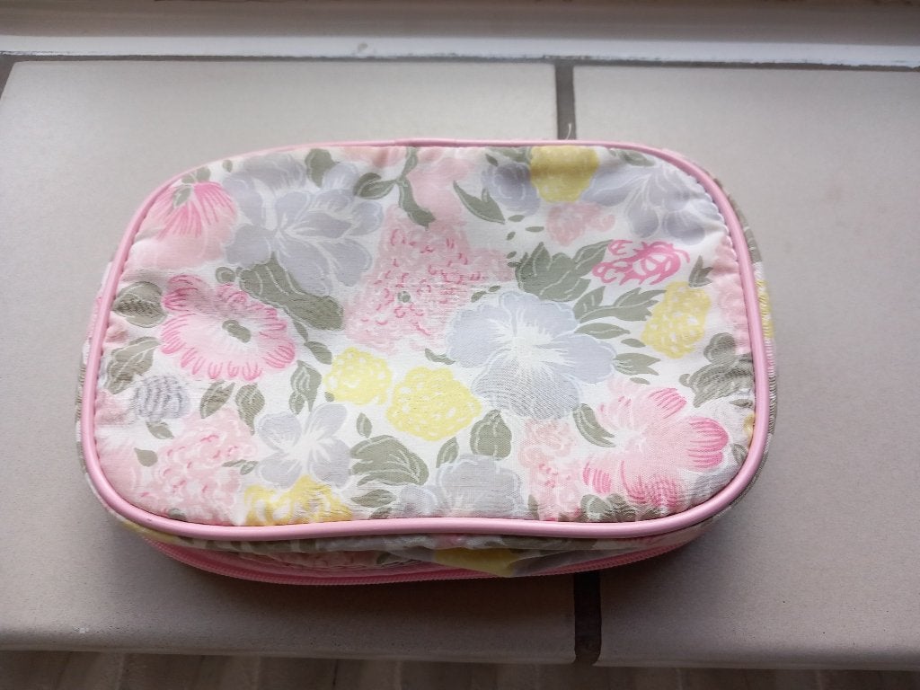 lief klein toilettasje, vintage etui make up sieraad bloemen, Ophalen, Dame