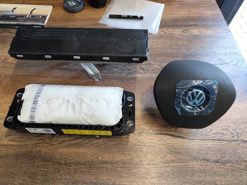 VW Tiguan 5NA airbag knie+Passagier stuur airbag, Ophalen, Volkswagen