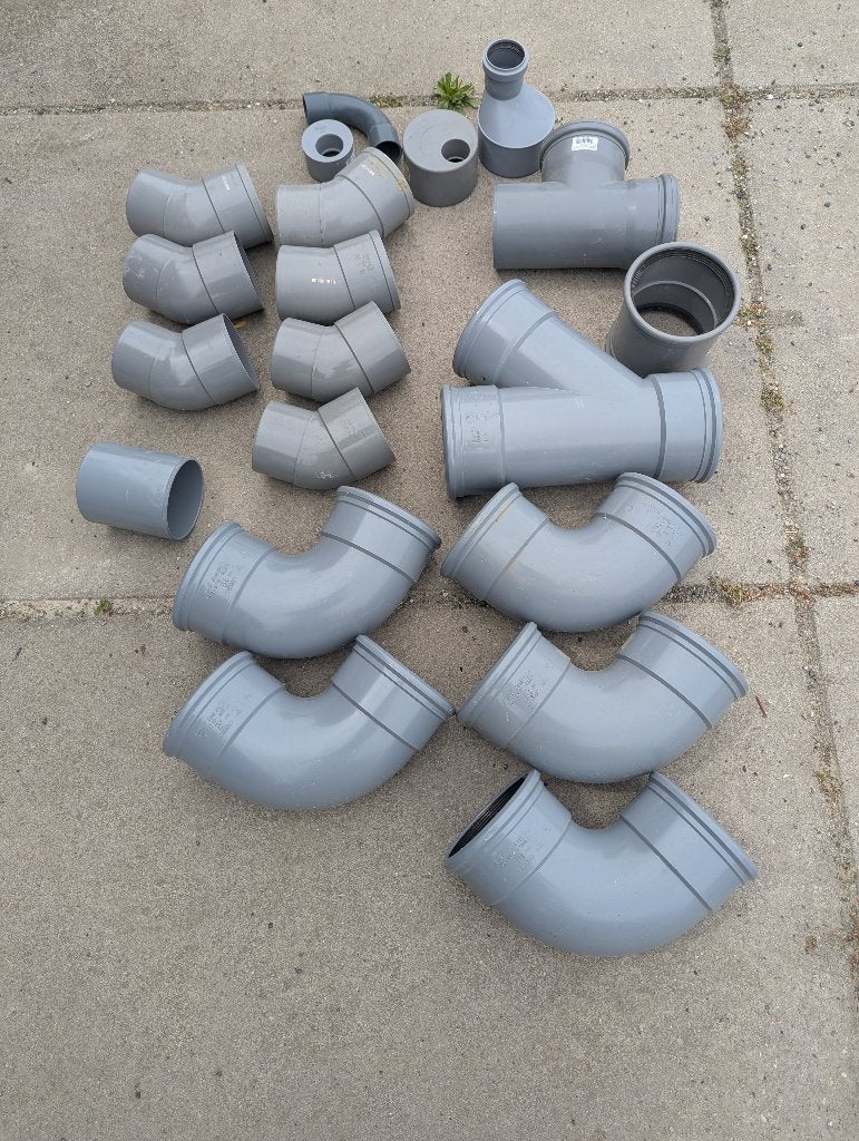 PVC afvoerhulpstukken – nieuw/ongebruikt Diverse PVC, Bochten, Pvc, Verzenden, Nieuw