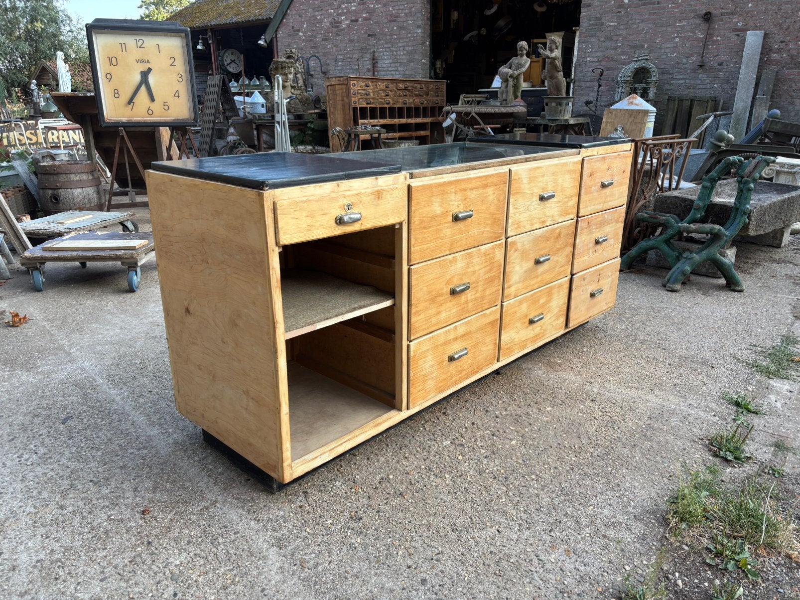 Antieke toonbank of oude toonbank ladekast met vitrine, Antiek en Kunst, Curiosa en Brocante, Ophalen