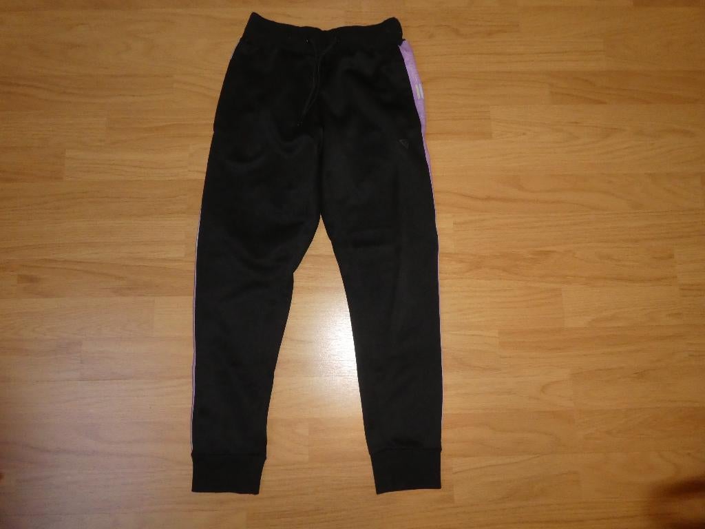 Osaga trainingsbroek maat 140, Ophalen of Verzenden, Gebruikt, Jongen, Broek