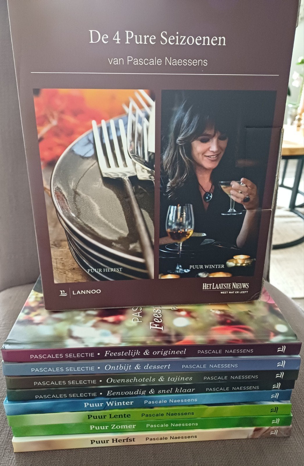 8 x Pascale Naessens., Ophalen of Verzenden