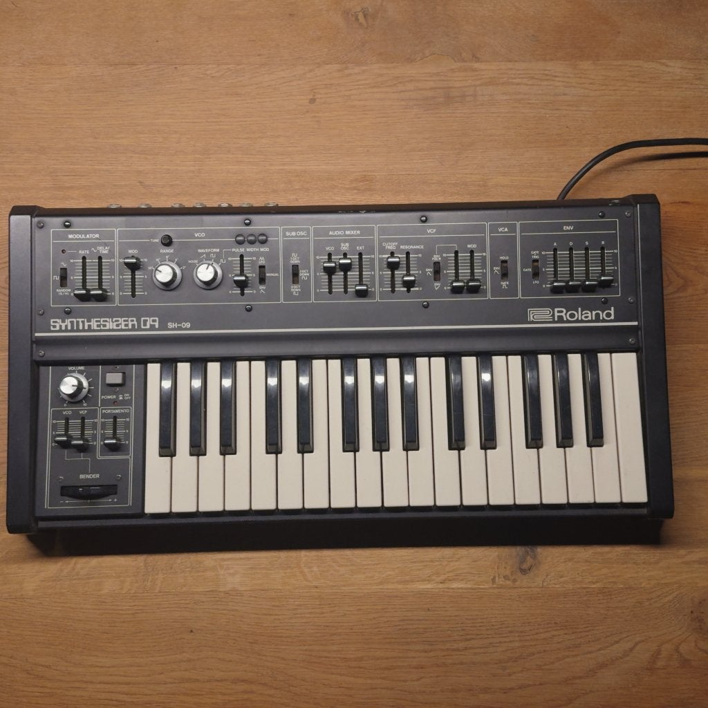 Roland SH-09, Muziek en Instrumenten, Ophalen, Gebruikt, Overige aantallen, Roland