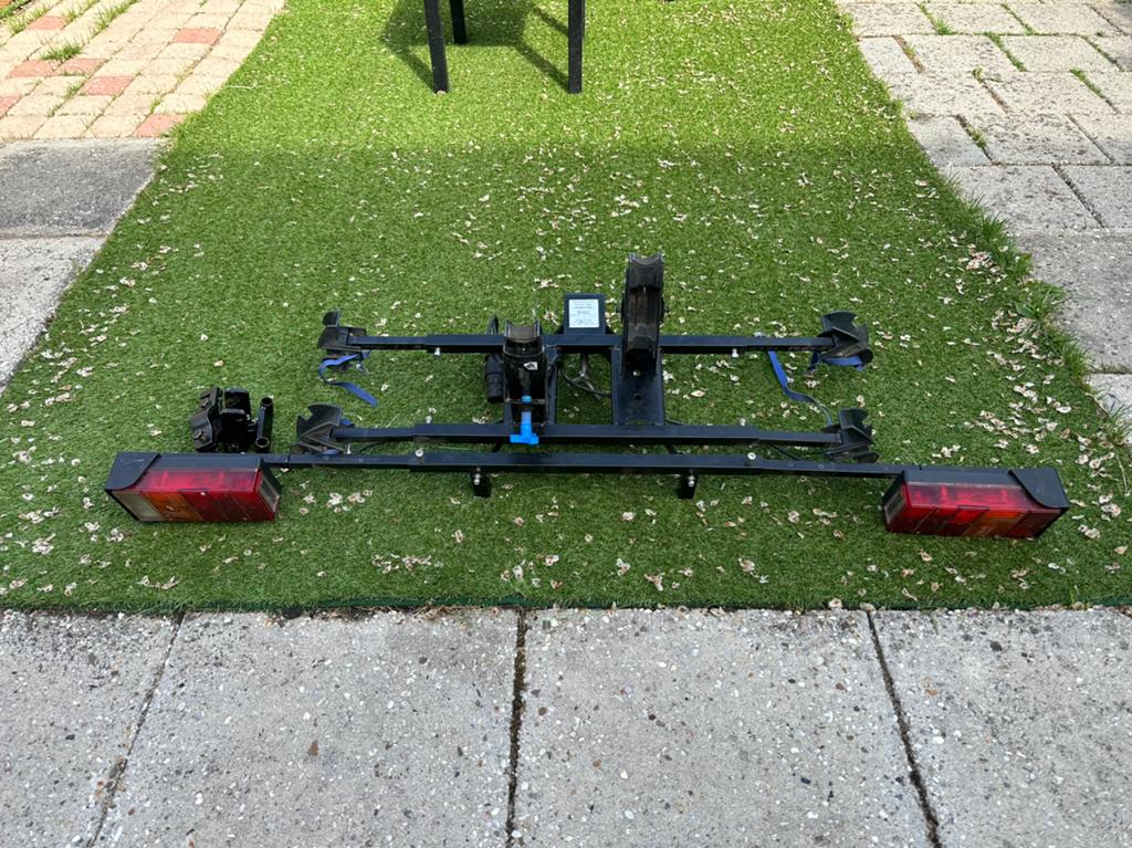 Fietsendrager voor 2, Ophalen, Gebruikt, Trekhaakdrager