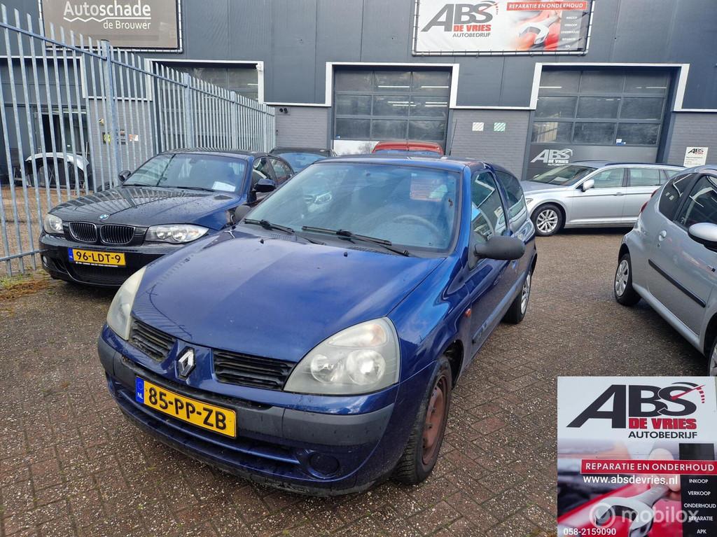 Renault Clio 1.2 Authentique Basis APK APRIL 2027, Auto's, Renault, Bedrijf, Te koop, Clio, ABS, Airbags, Alarm, Centrale vergrendeling