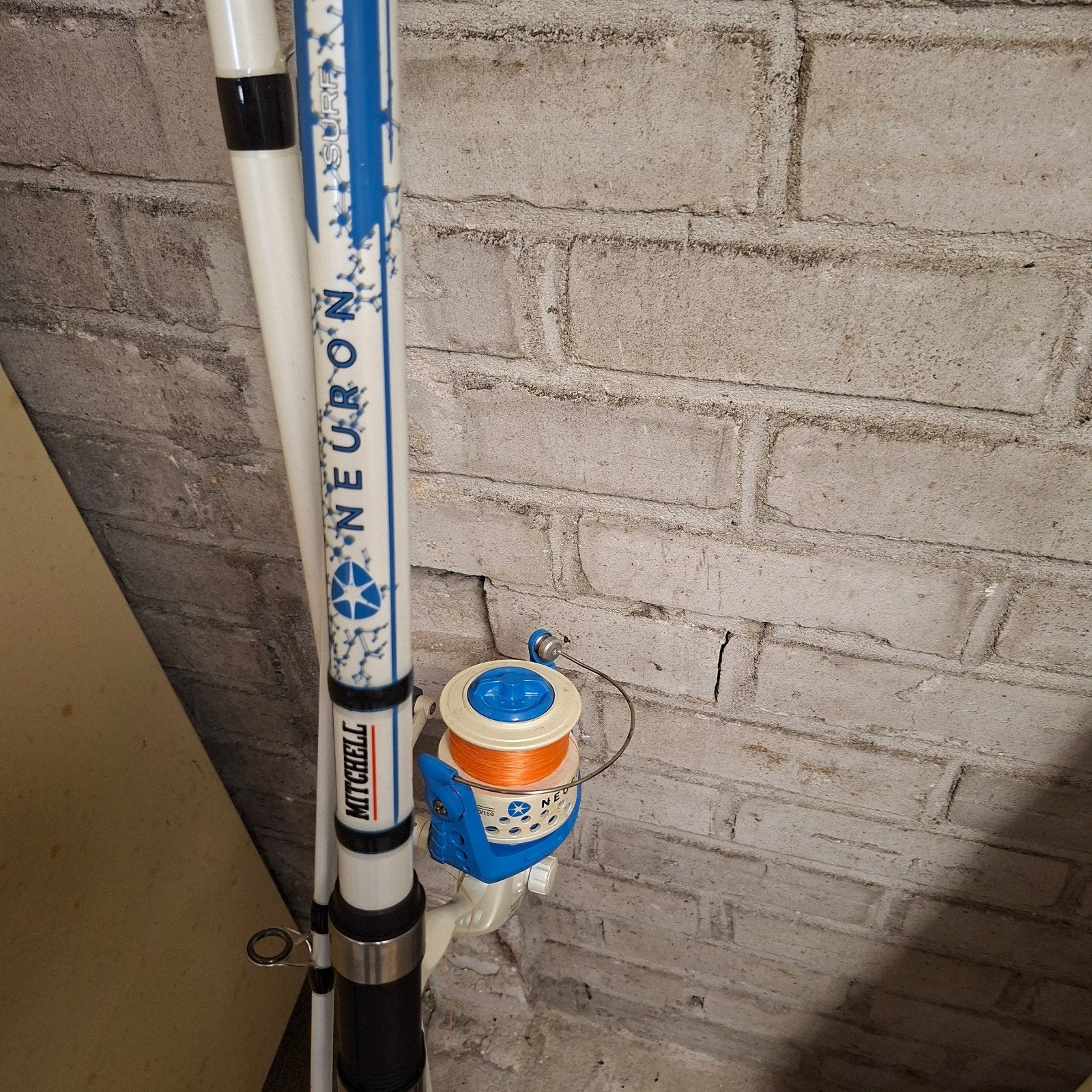 Mitchell Neuron Surf Werphengel met Molen, Ophalen