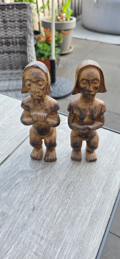 Beeldjes 2x samen in 1 koop, Verzamelen, Beelden en Beeldjes, Ophalen of Verzenden, Gebruikt, Overige typen
