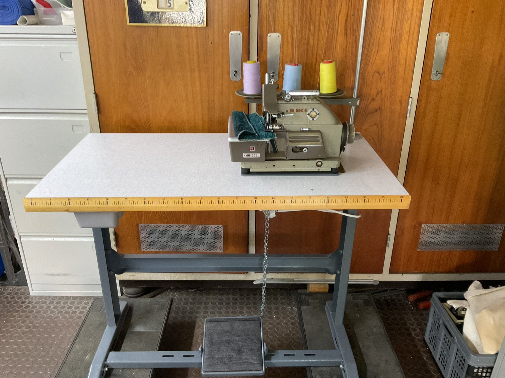 Te koop juki lockmachine, Ophalen, Zo goed als nieuw, Lockmachine, Industrieel