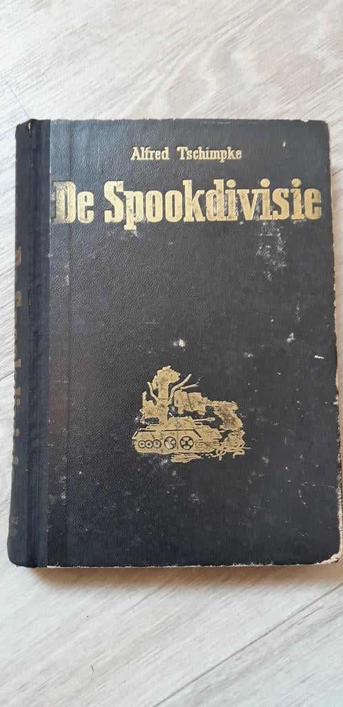 De Spookdivisie, Ophalen of Verzenden, Tweede Wereldoorlog