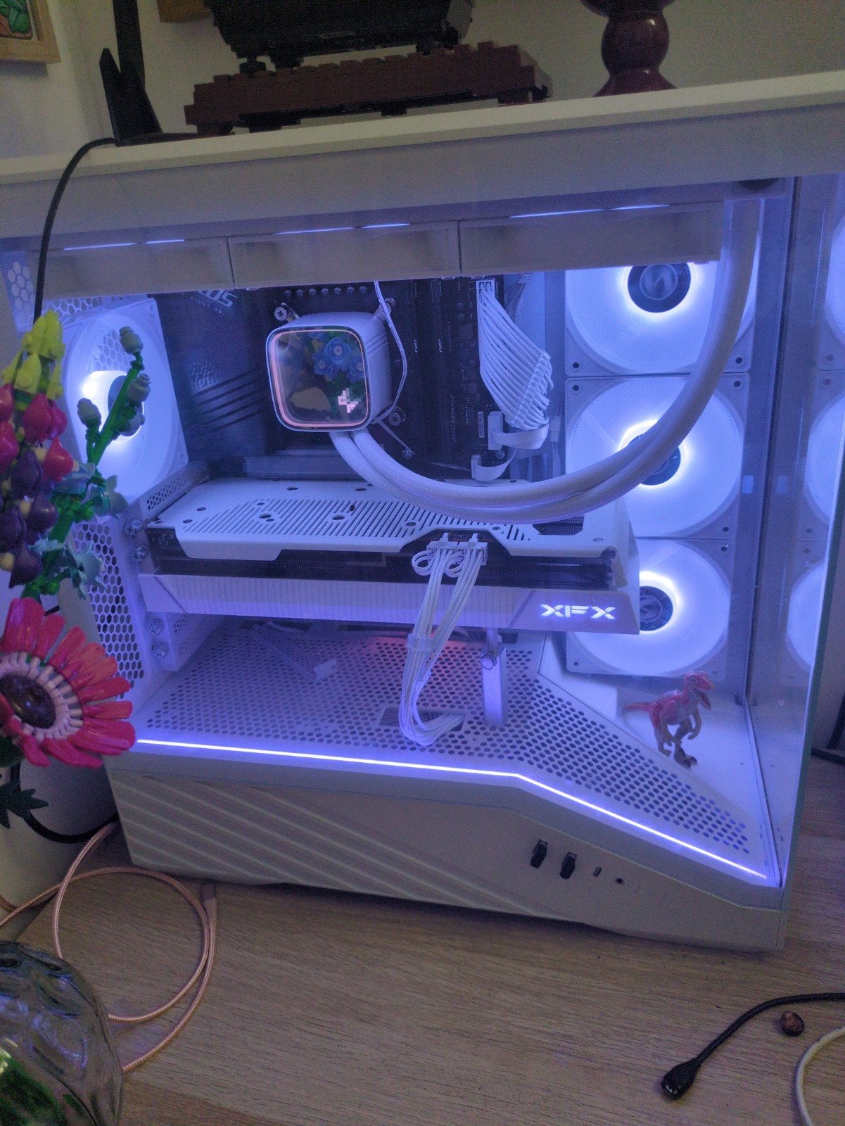 High-end Gaming PC: i7 14700k, RX 7800XT, 16GB DDR5, Ophalen, Custom Build, Intel i7 14700k, Zo goed als nieuw