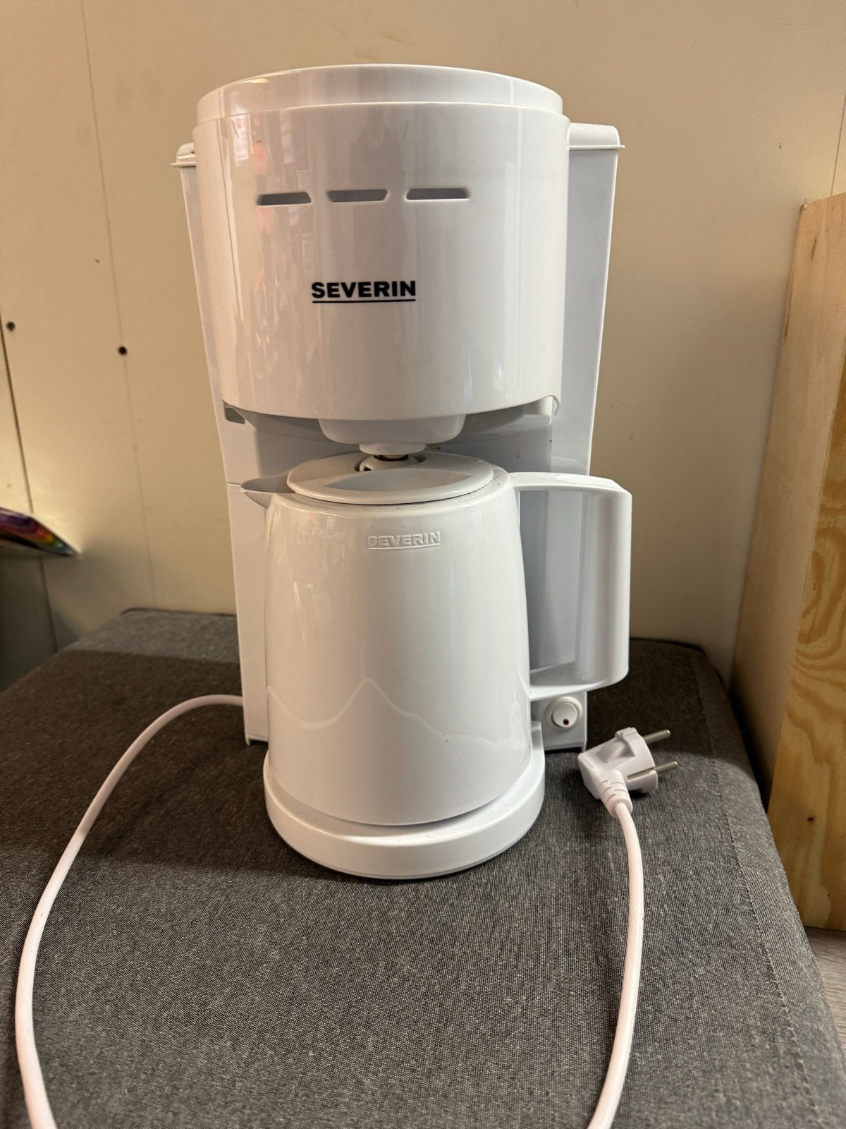 Severin Koffiezetapparaat - Wit, Ophalen, Gebruikt, Koffiemachine, Gemalen koffie