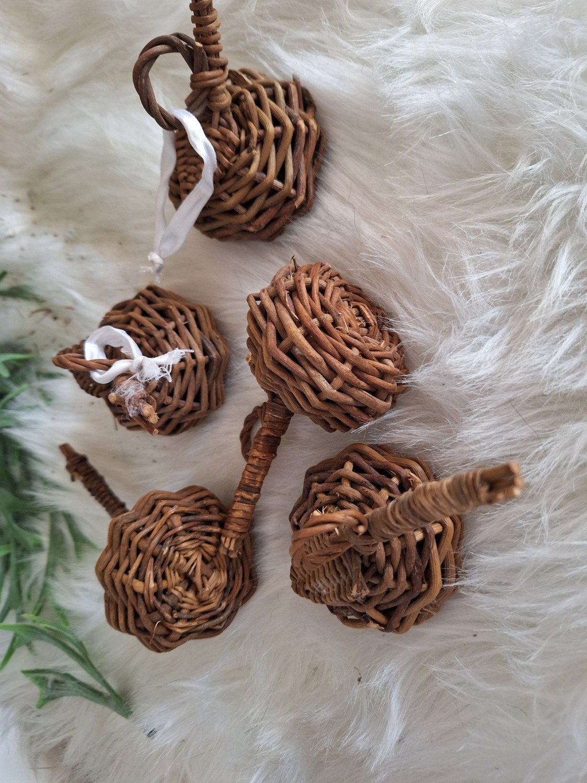 Rieten Appeltjes Decoratie - Set van 5, Huis en Inrichting, Ophalen of Verzenden, Natuurlijk materiaal, Bruin, Landelijk