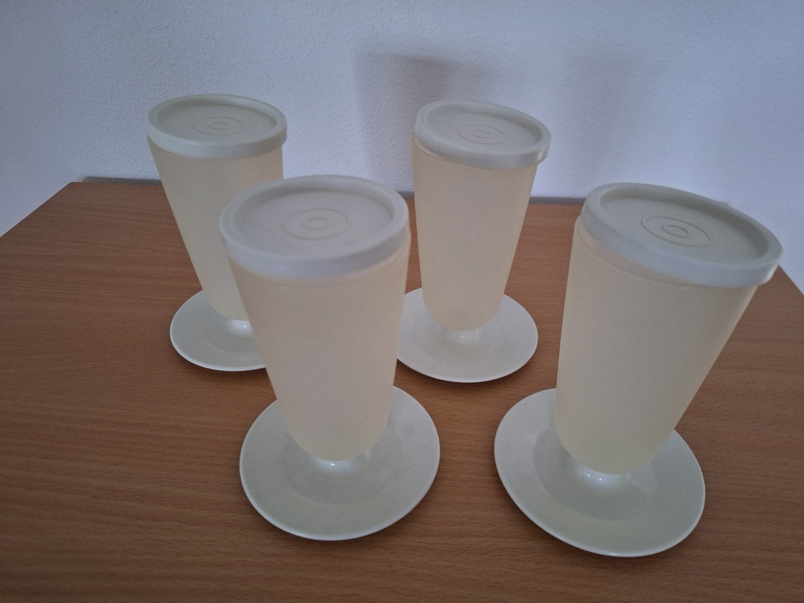 Tupperware bekers met deksels, Ophalen of Verzenden, Zo goed als nieuw