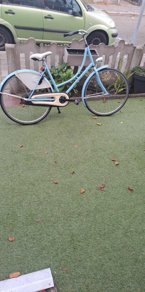 lichtblauwe cortina Tour (26 inch + Giant Suede fiets 26inch, Fietsen en Brommers, Fietsen | Meisjes, Gebruikt, Versnellingen
