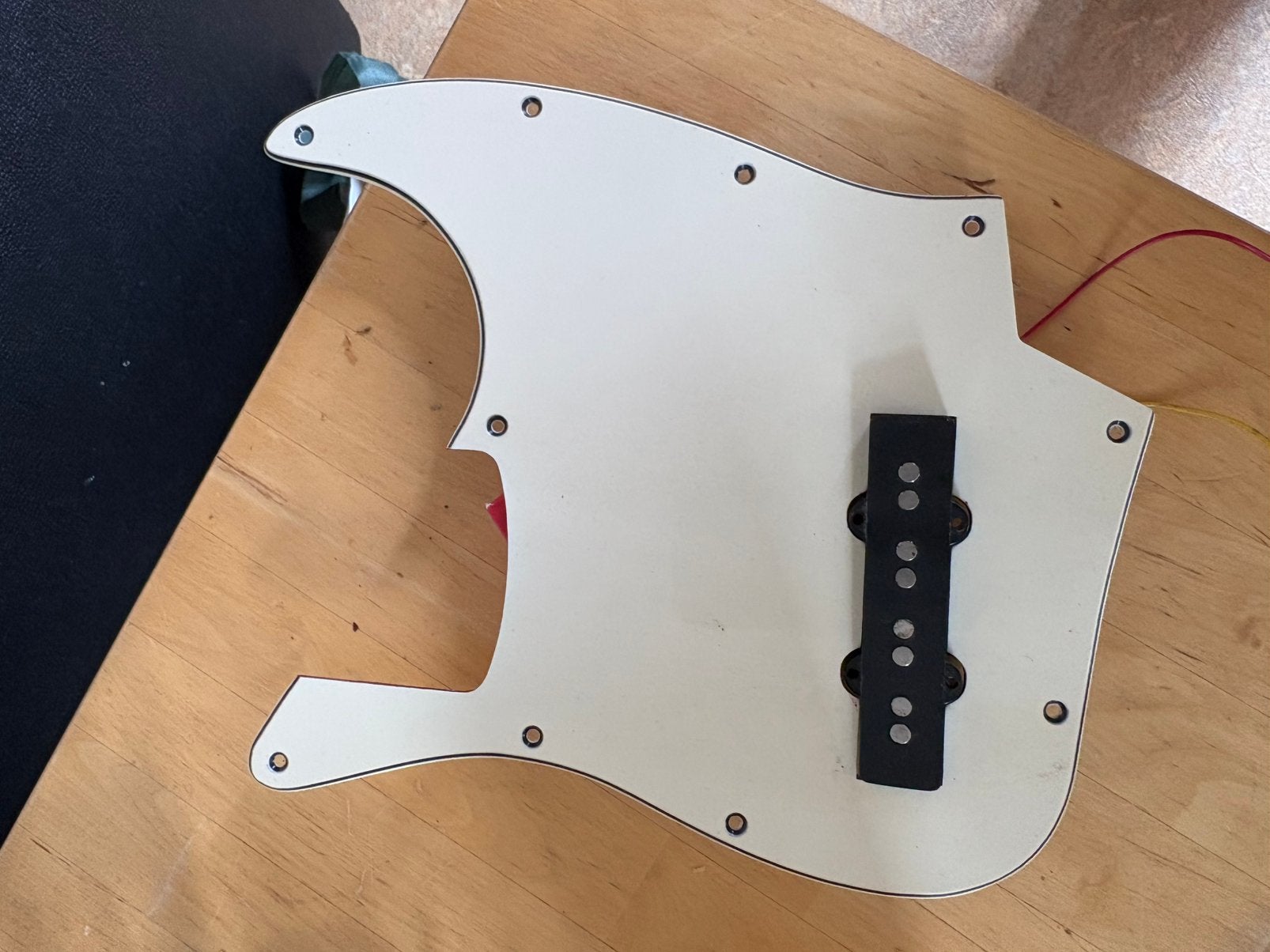 Squier Jazz Bass slagplaat/pickguard creme, Ophalen of Verzenden, Zo goed als nieuw