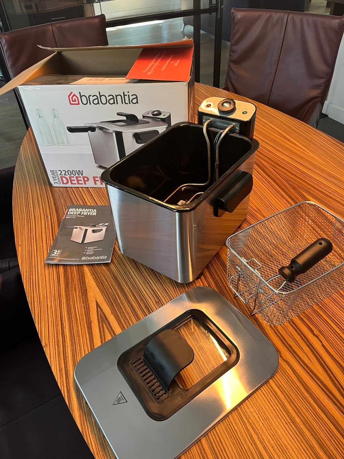 Te koop - Brabantia Friteuse - Deep Fryer, Ophalen of Verzenden, Zo goed als nieuw