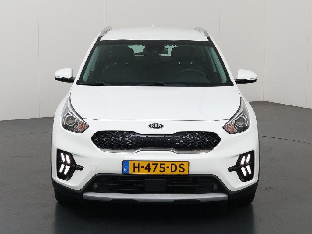 Kia Niro 1.6 GDi Hybrid DynamicLine | Trekhaak | Navigatie |, Gebruikt, 2 kWh, Leder en Stof, Wit
