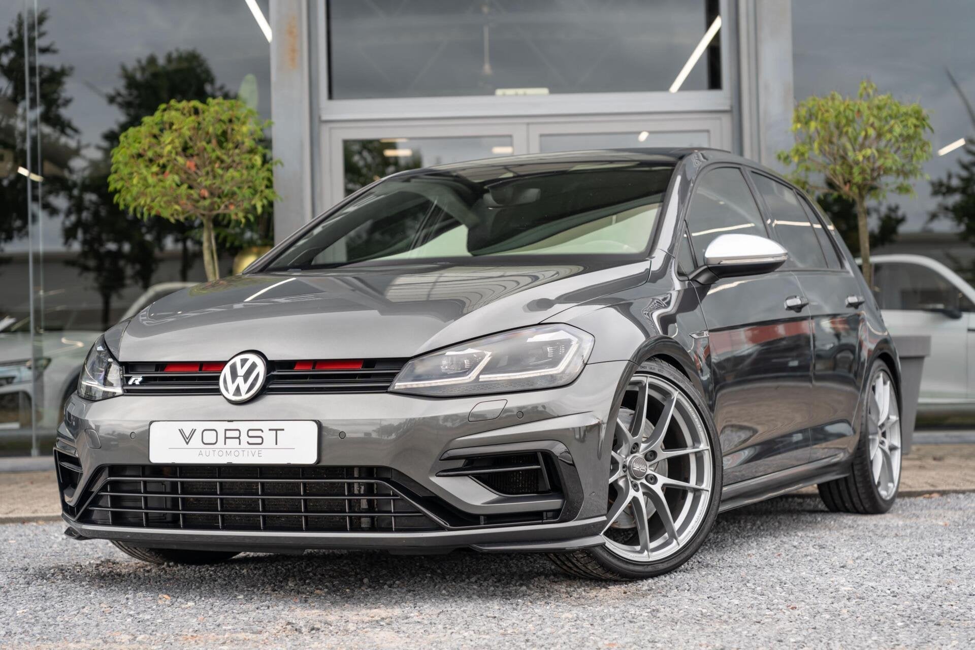 Volkswagen Golf 2.0 TSI 4Motion R Akrapovic Pano Dsg Dynau, Automaat, Dealer onderhouden, Gebruikt, Euro 6