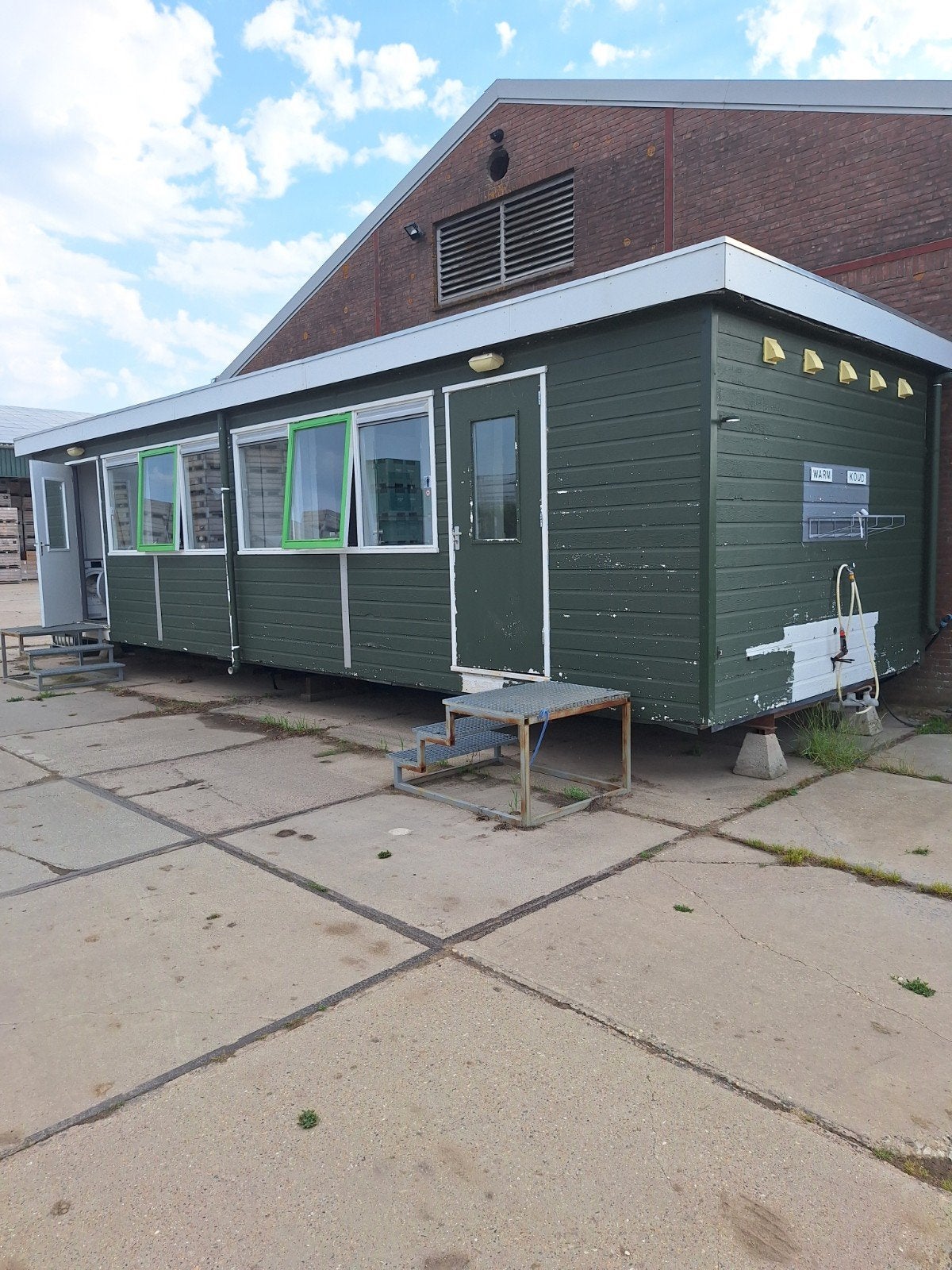 Sanitaire unite, Caravans en Kamperen
