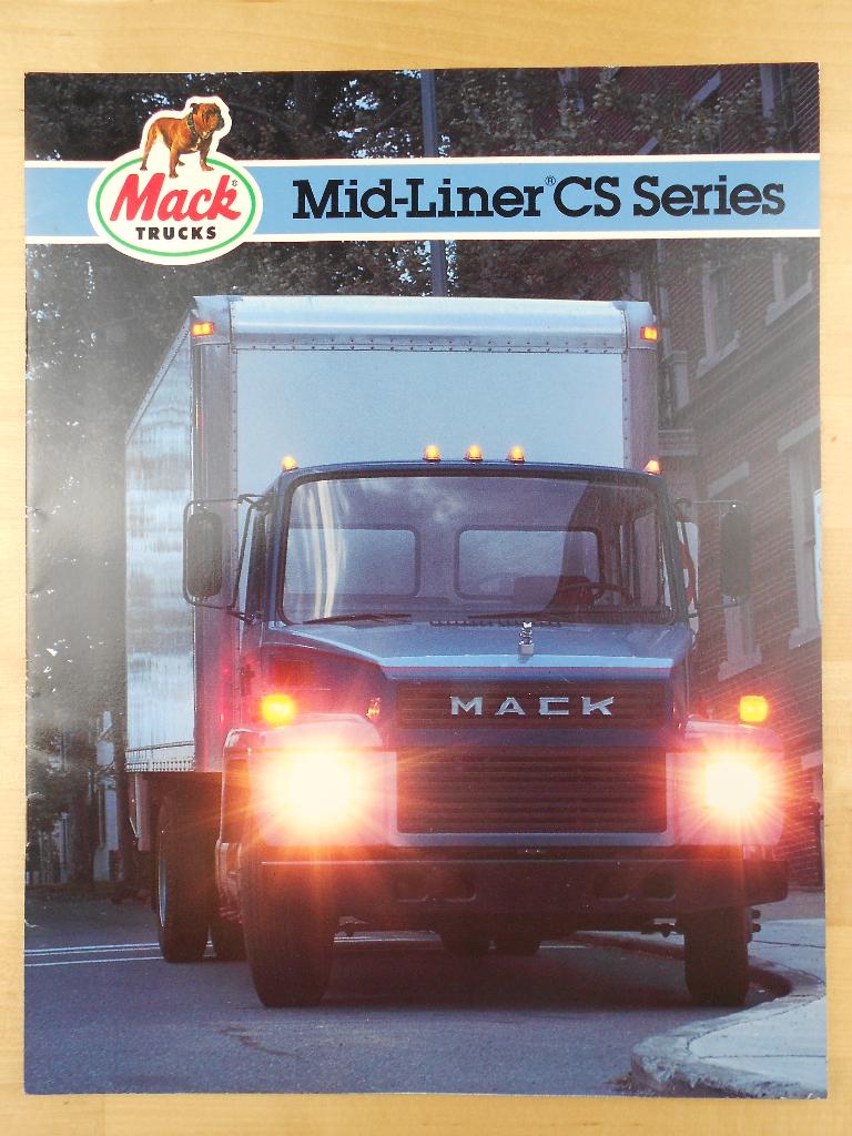 Mack CS Mid-Liner Brochure 1985 – Midliner CS200 CS250 CS300, Mack, Ophalen of Verzenden, Zo goed als nieuw, Overige merken