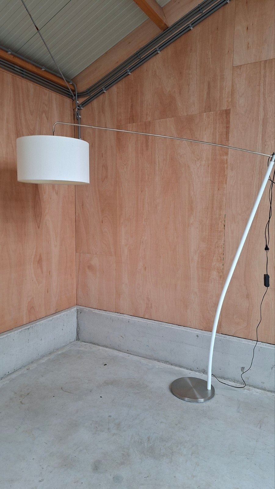 Design vloerlamp merk Maretti hoogte 230cm ., Ophalen of Verzenden, Zo goed als nieuw, 200 cm of meer