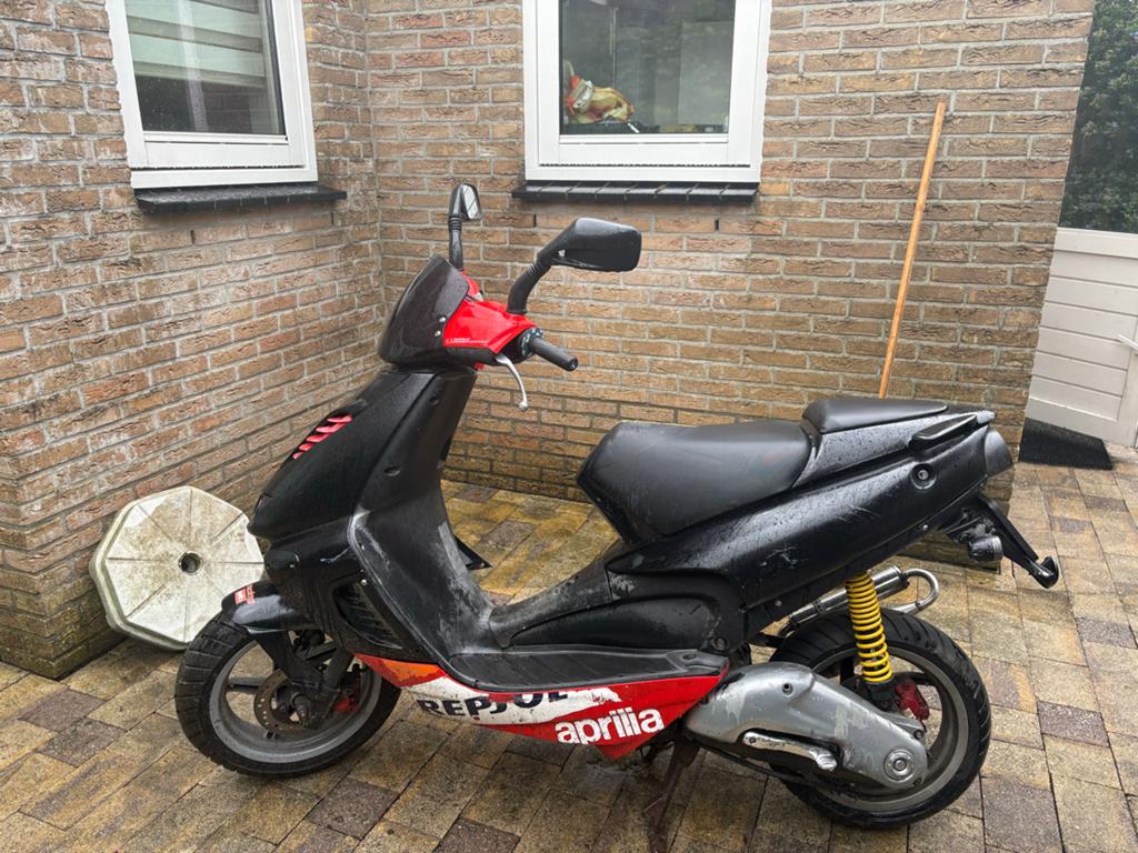 Aprilia SR50 Minarelli Horizontaal - 104 km/u Polini, Fietsen en Brommers, Scooters | Aprilia, Ophalen, Gebruikt, Maximaal 45 km/u
