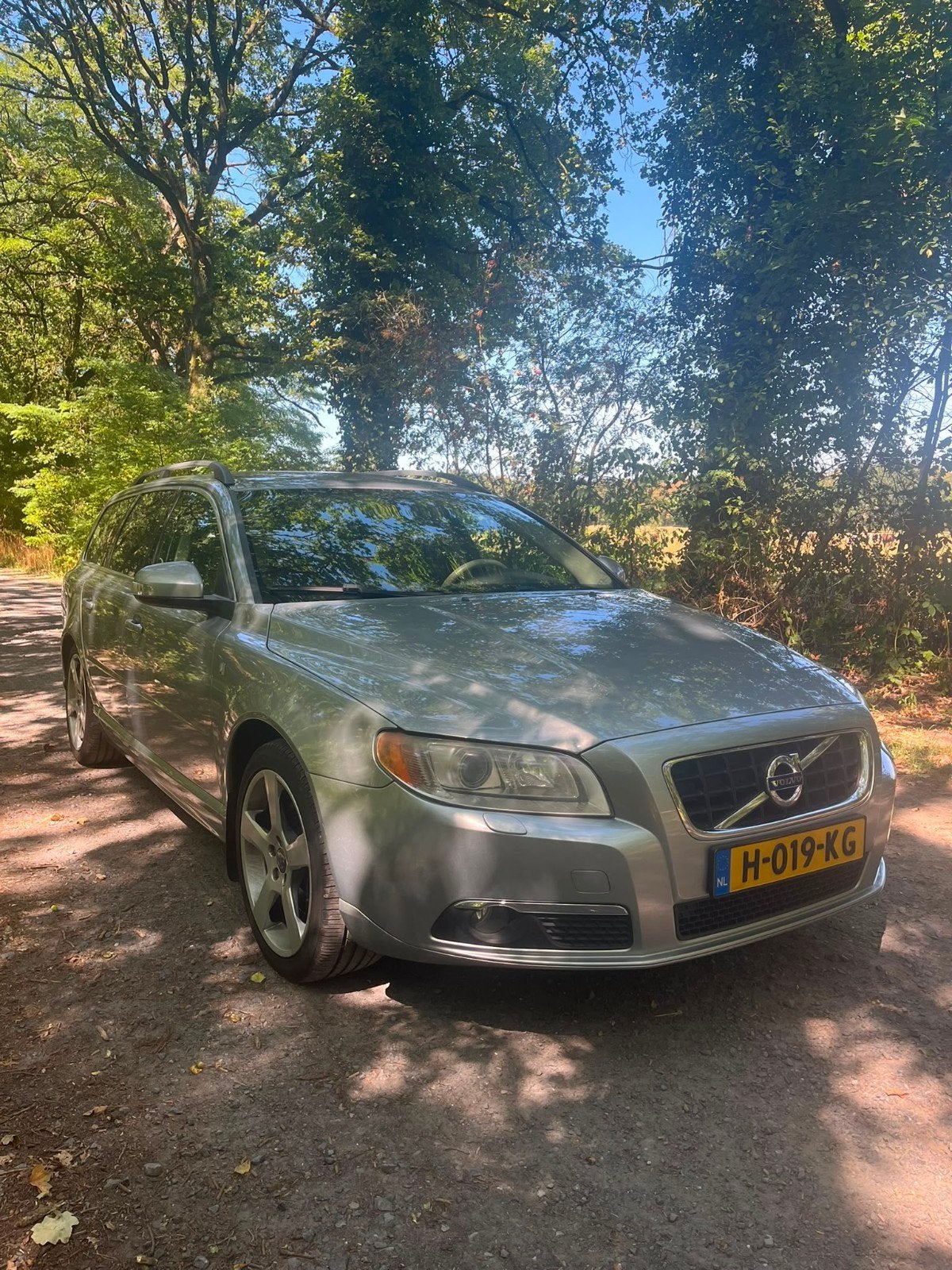 Volvo V70 2.5 FT 2008, 2521 cc, Stationwagon, Handgeschakeld, 1600 kg