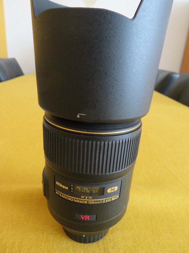 Diverse Nikonlenzen compleet met dozen etc. Bieden mag, Ophalen, Nikon, Beschermhoes/tas, Zo goed als nieuw