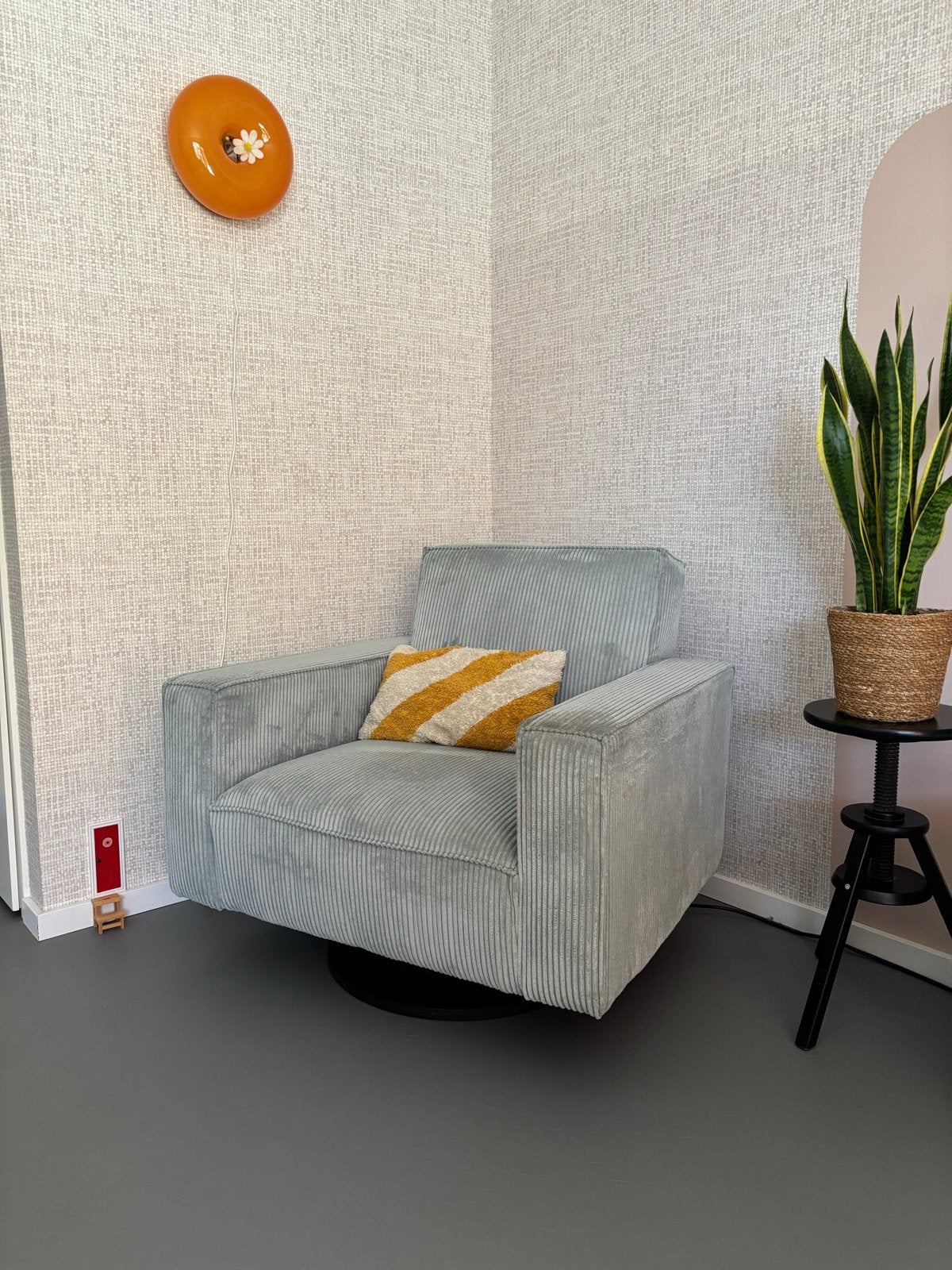 Draai fauteuil Stuttgart met armleuning - ribcord - ijsblauw, Huis en Inrichting, Ophalen, Zo goed als nieuw, Stof, 75 tot 100 cm