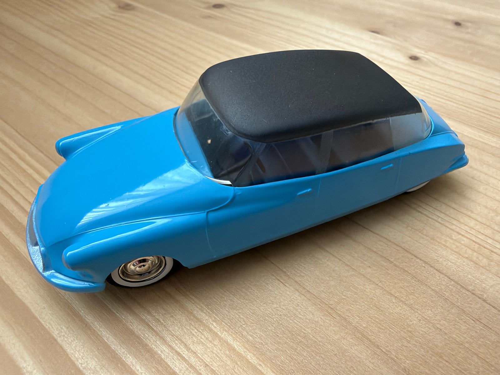 Solido 1:43 Citroën DS 19 - limited - Blauw modelauto, Hobby en Vrije tijd, Ophalen of Verzenden, Zo goed als nieuw, Auto, Solido