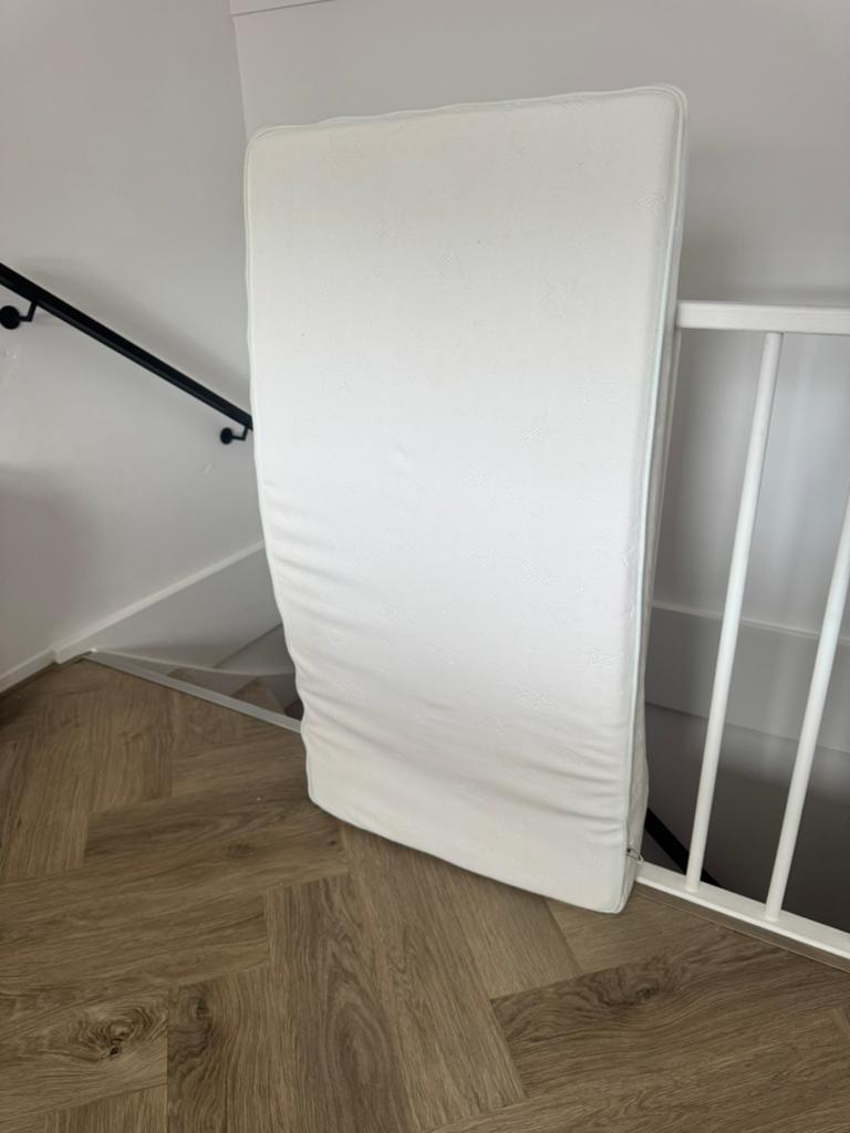 IKEA matras 120x60 - Zo goed als nieuw, Verzenden, Zo goed als nieuw, Minder dan 140 cm, Matras