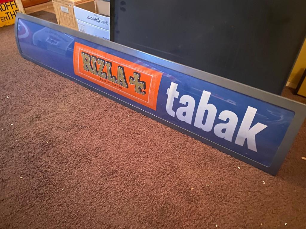 Voorfront van een lichtreclame Rizzla Tabak, Verzamelen, Merken en Reclamevoorwerpen, Ophalen of Verzenden, Gebruikt, Reclamebord
