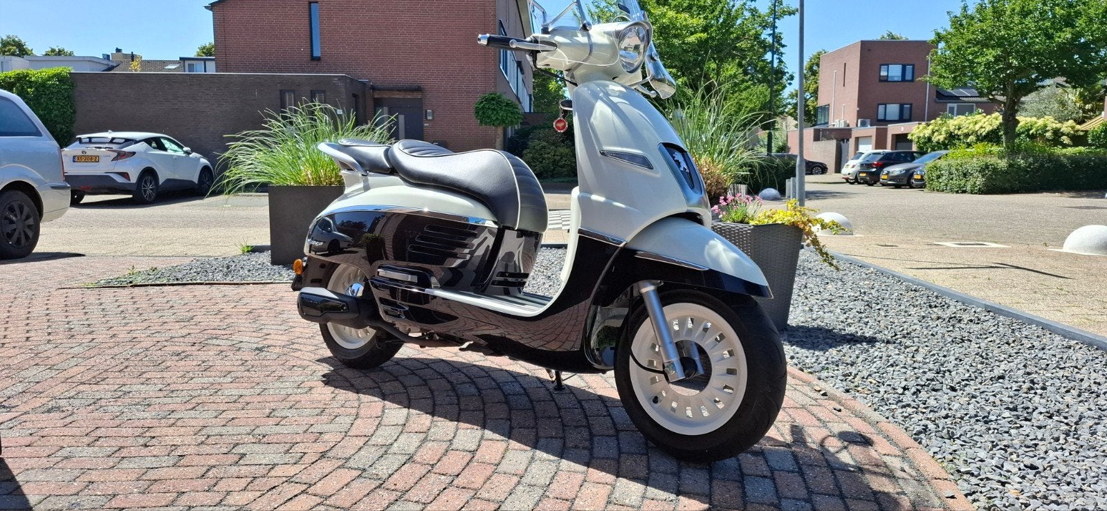 Peugeot Django snorscooter in nieuwstaat !!!, Ophalen, Zo goed als nieuw, Benzine, Peugeot