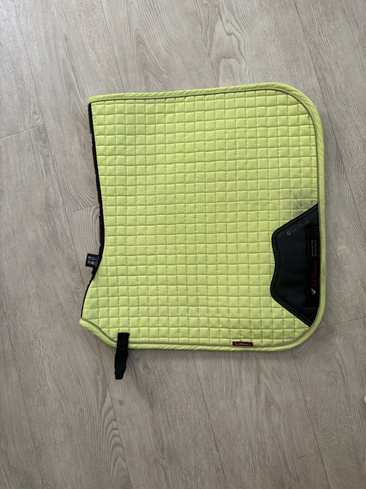 Lemieux setje kiwi, Full (L), Dressuurdekje, Ophalen of Verzenden, Zo goed als nieuw