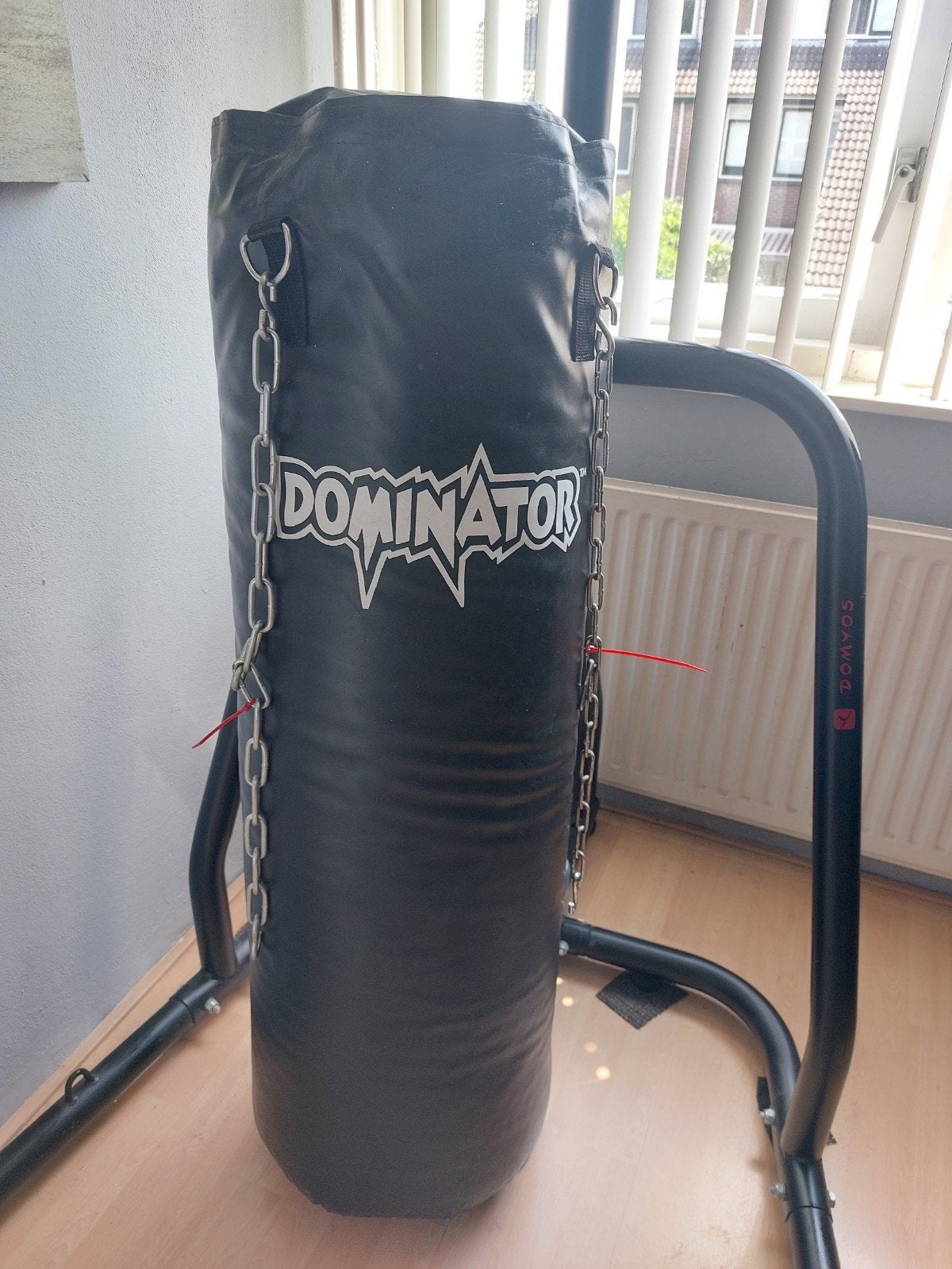 Bokszak met standaard - Domyos Dominator, Ophalen of Verzenden